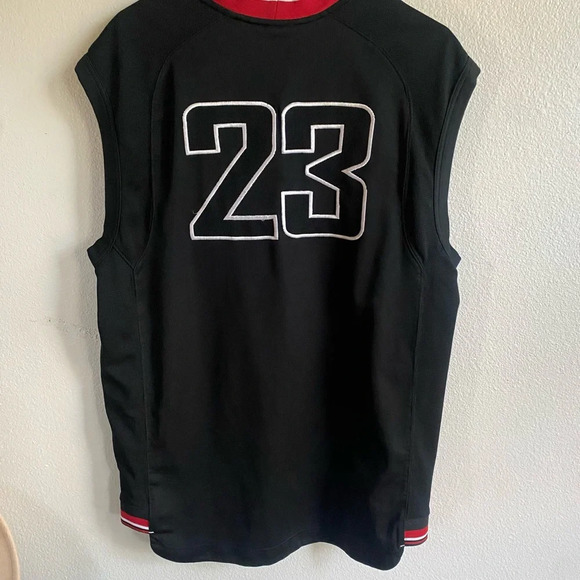JORDAN JERSEY SIZE LARGE - Picture 3 of 3